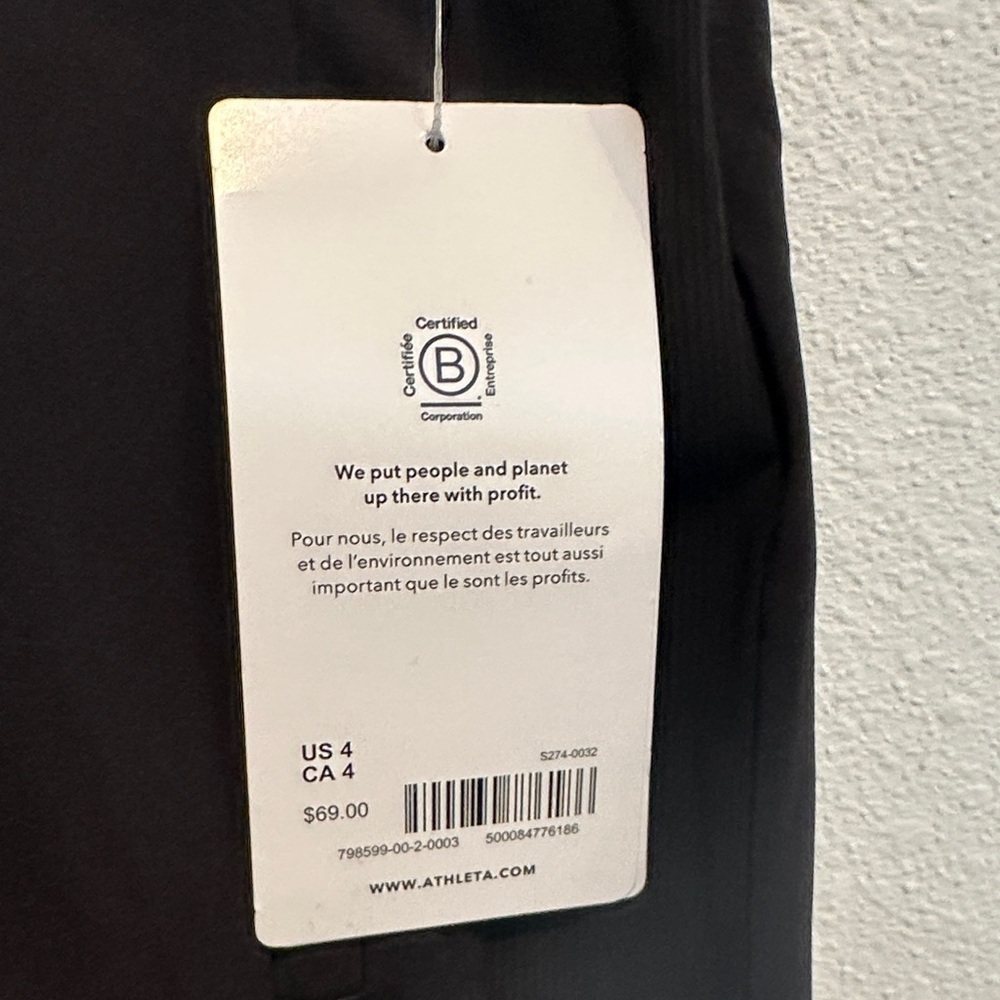 Athleta Women's Black Shorts - Picture 4 of 5